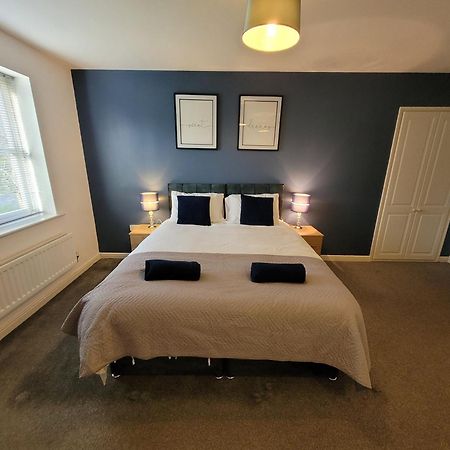 Catchpole Stays Abbey Field Apartment- A Lovely 2 Bed Apartment With Field Views Near Colchester Town Centre Esterno foto