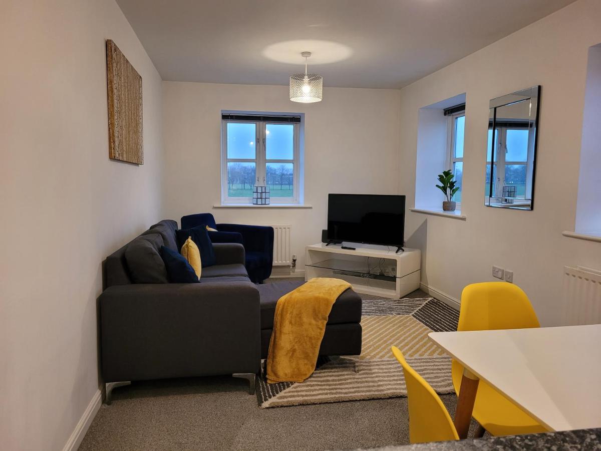 Catchpole Stays Abbey Field Apartment- A Lovely 2 Bed Apartment With Field Views Near Colchester Town Centre Esterno foto