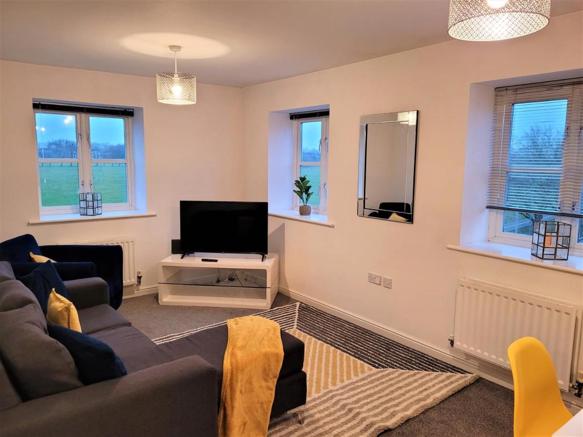 Catchpole Stays Abbey Field Apartment- A Lovely 2 Bed Apartment With Field Views Near Colchester Town Centre Esterno foto